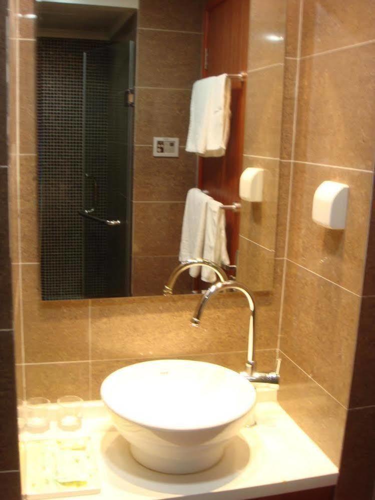 Xuan Yi Hotel Apartment Nanjing  Bagian luar foto